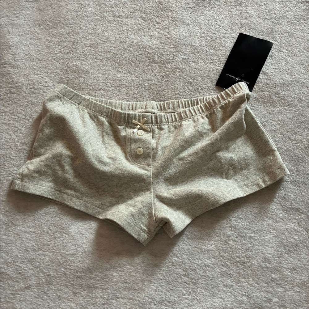 Brandy Melville shorts